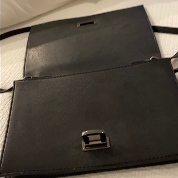 Purse - Picture 4 of 6